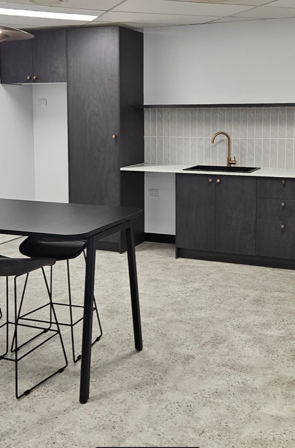 MELBOURNE STREET OFFICE | SOUTH BRISBANE QLD