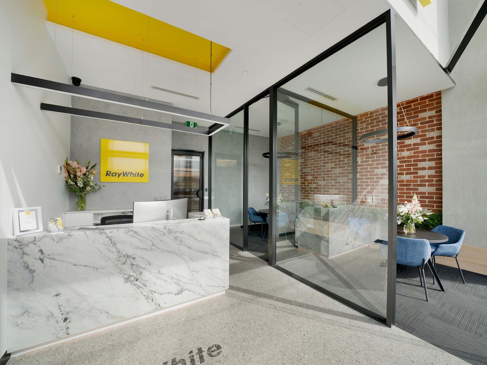 RAY WHITE | Coburg Vic 